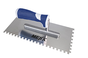 180250 - Serrated sreel trowel U7x7